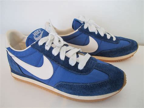 nike air vintage|old fashioned nike.